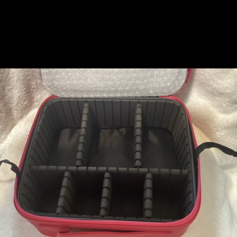 Pink Travel/Storage cosmetic case - Picture 3 of 7